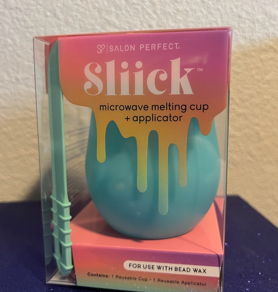 NIB Sliick microwave melting cup + applicator with use with bead wax